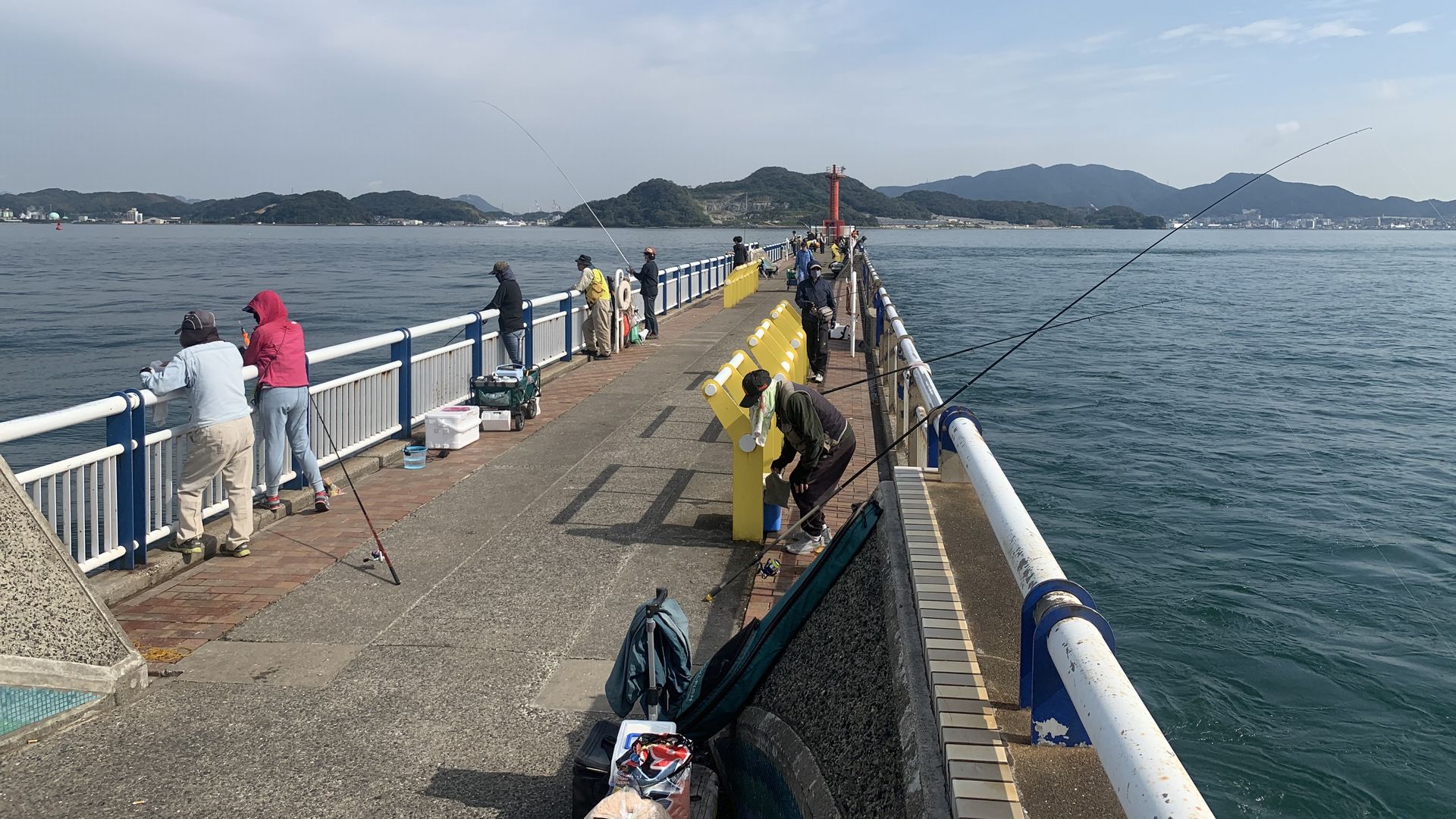 日明海峡釣り公園の写真