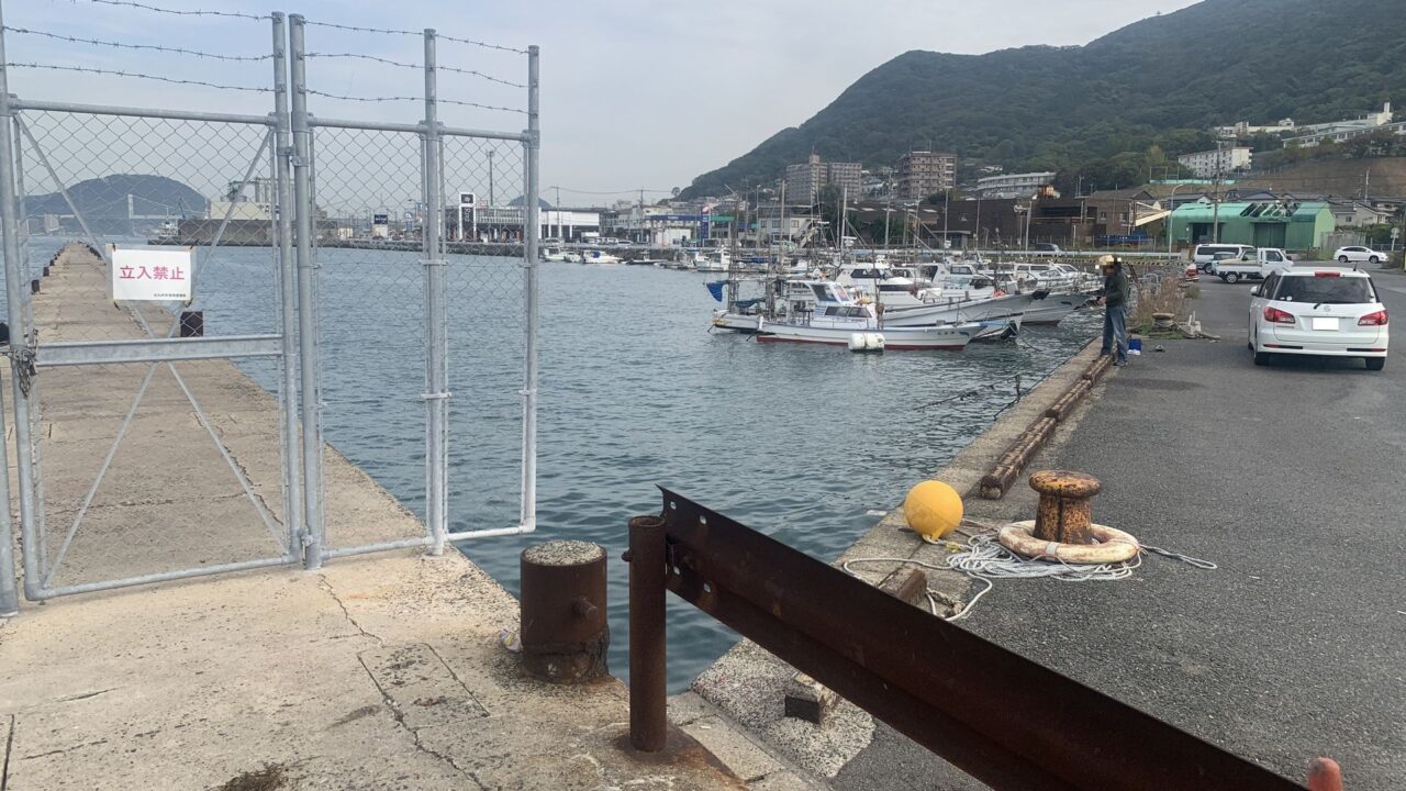 北側の根元・船溜まりエリア